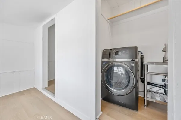 $3,000 | 5816 1/2 North Figueroa Street, Los Angeles, CA 90042