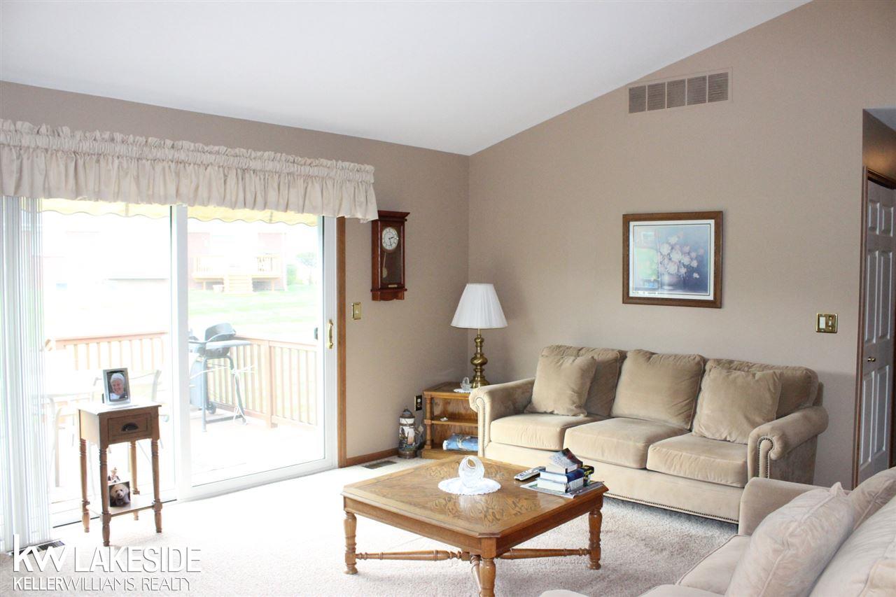 481 Newcastle Lane, Unit 36 Romeo, MI 48065 - Photo 3 of 26 Gallery Image 3