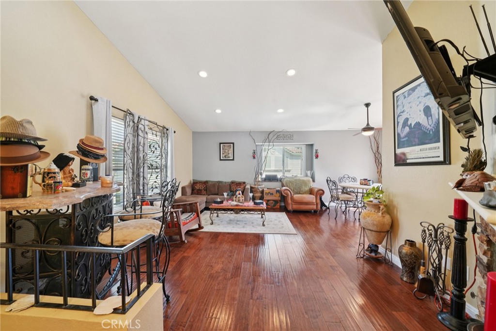 8348 Sunset Trail Place, Unit E Rancho Cucamonga, CA 91730 - Photo 19 of 58