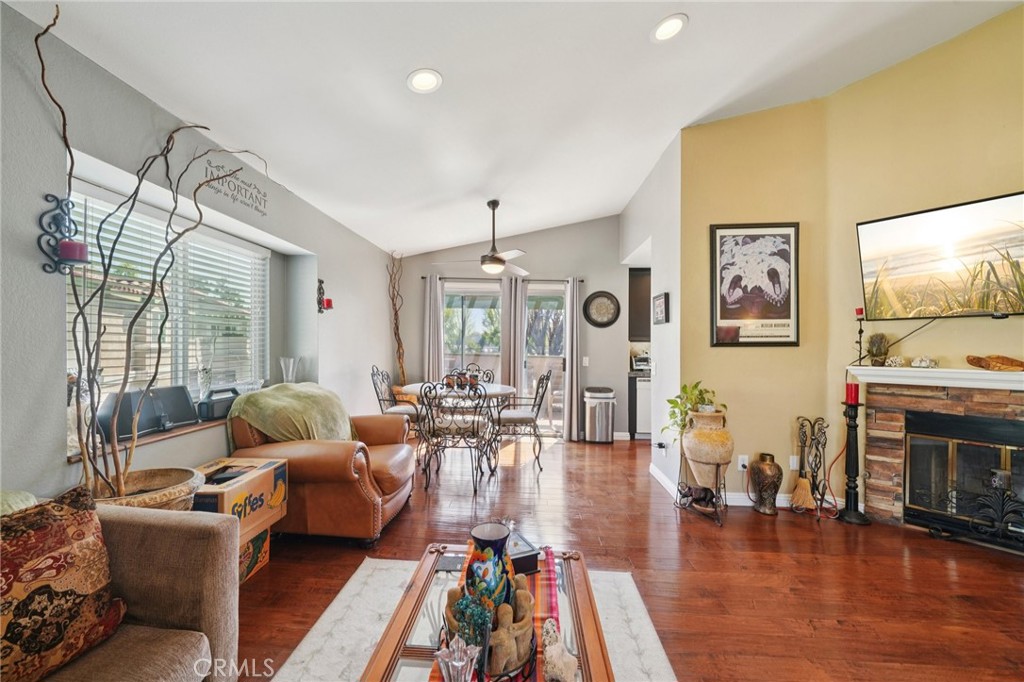 8348 Sunset Trail Place, Unit E Rancho Cucamonga, CA 91730 - Photo 22 of 58