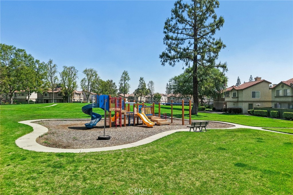 8348 Sunset Trail Place, Unit E Rancho Cucamonga, CA 91730 - Photo 43 of 58