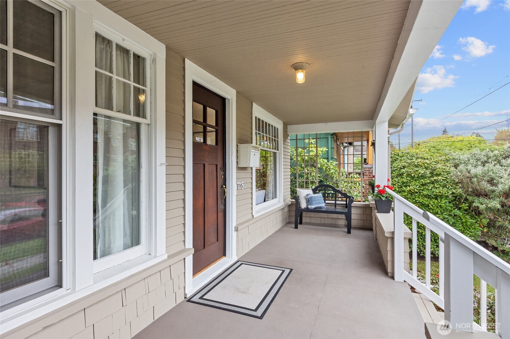 715 North 48th Street Seattle, WA 98103 - Photo 30 of 37