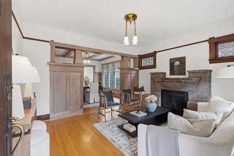 $1,135,000 | 715 North 48th Street, Seattle, WA 98103