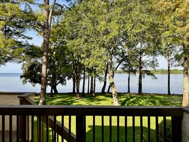 $445,000 | 45 Marina Cove Drive, Niceville, FL 32578
