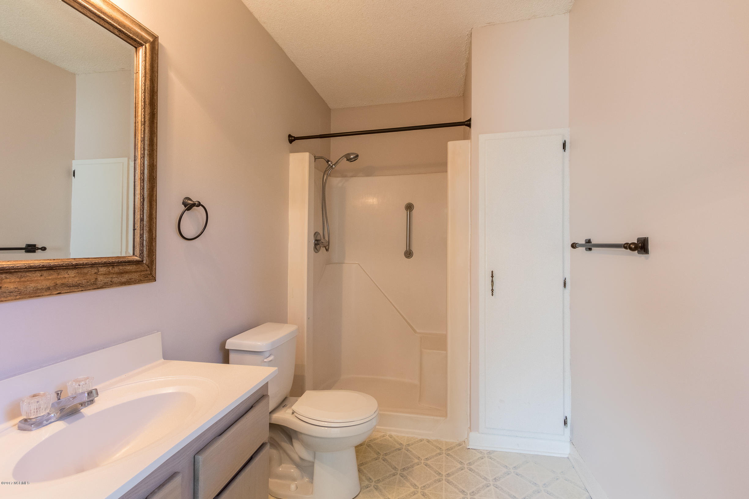 108 Laran Road Jacksonville, NC 28540 - Photo 44 of 53 108 Laran (1 of 1)-45