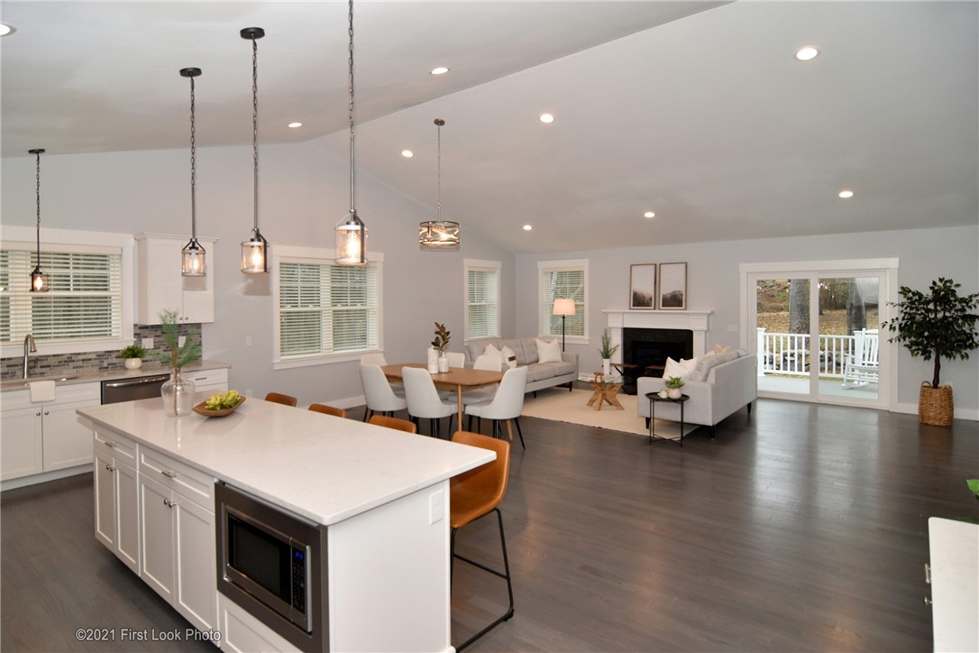 15 Deer Run Crossing, Unit 47 East Greenwich, RI 02818 - Photo 20 of 36