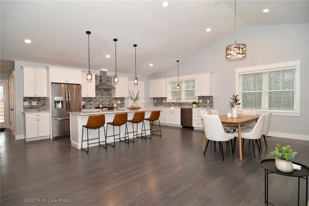 15 Deer Run Crossing, Unit 47 East Greenwich, RI 02818 - Photo 24 of 36