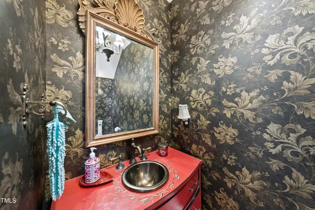 $947,999 | 1300 Heritage Club Avenue, Wake Forest, NC 27587