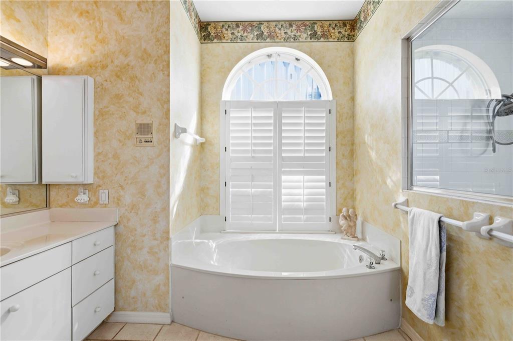 3301 Bayou Road Longboat Key, FL 34228 - Photo 39 of 64