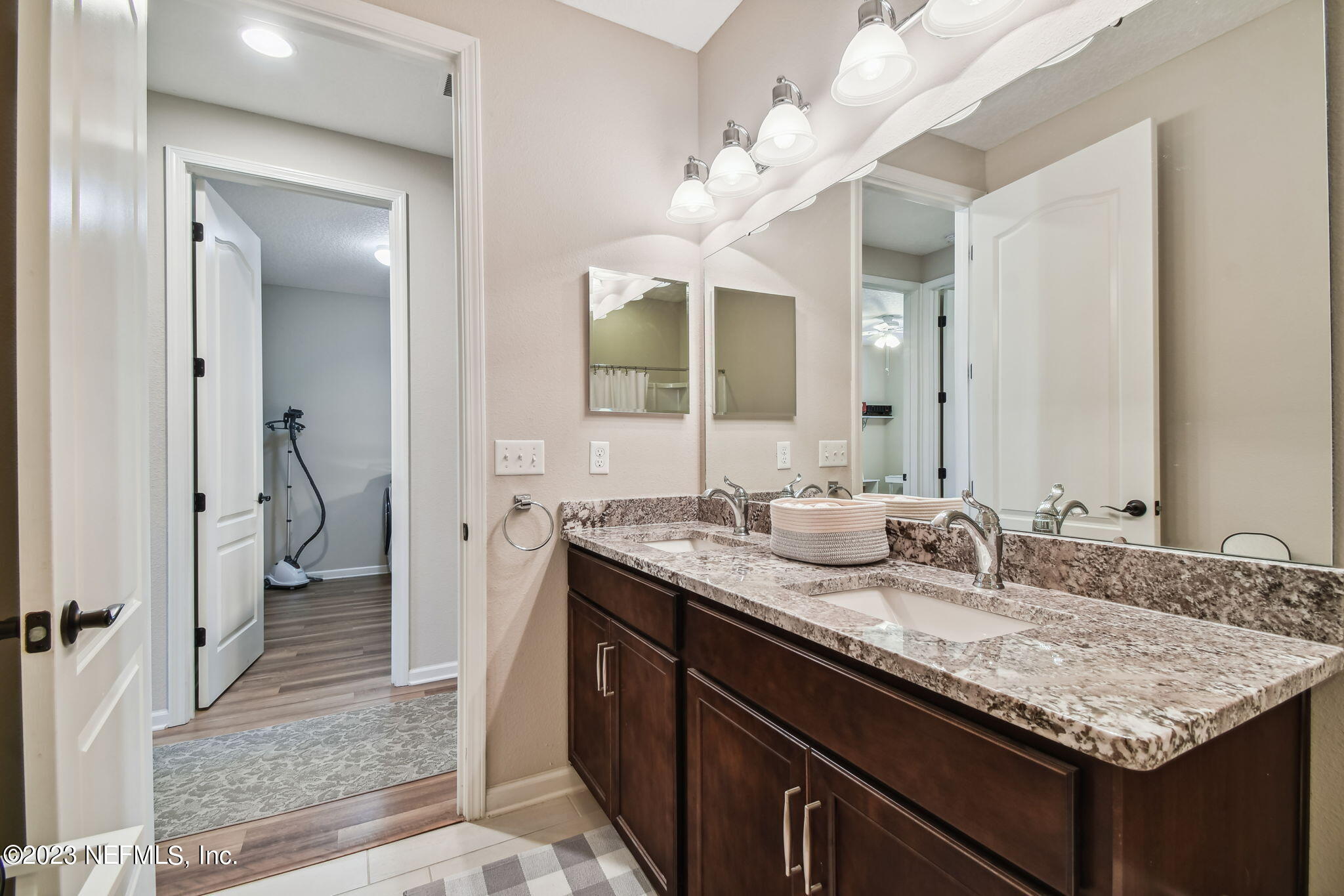 493 Rittburn Lane St. Johns, FL 32259 - Photo 33 of 53 Guest Full Bath #2