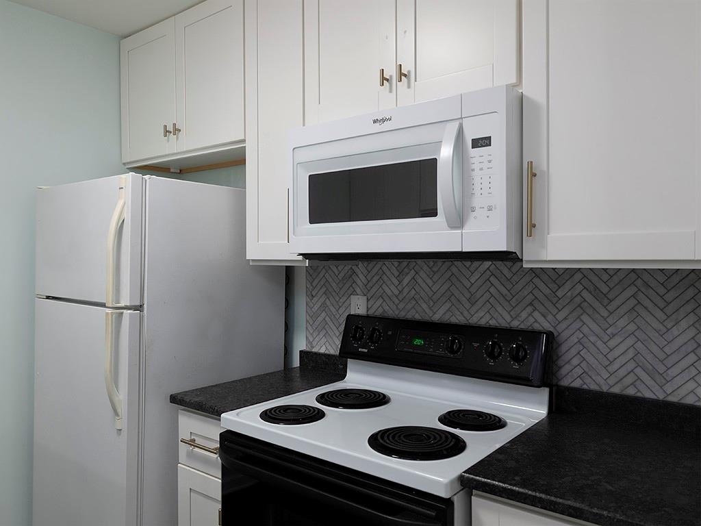 3655 Habersham Road Northeast, Unit 352 Atlanta, GA 30305 - Photo 9 of 22