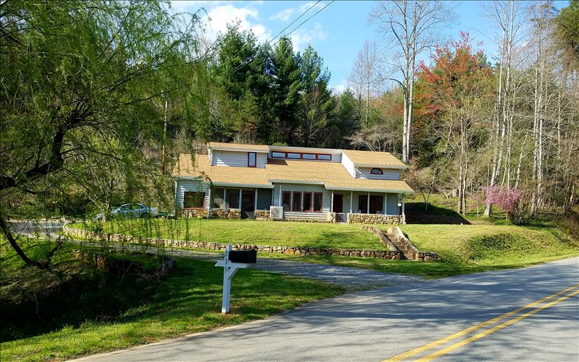 235 Bill Barker Road Murphy, NC 28906 - Photo 1 of 1 Main View