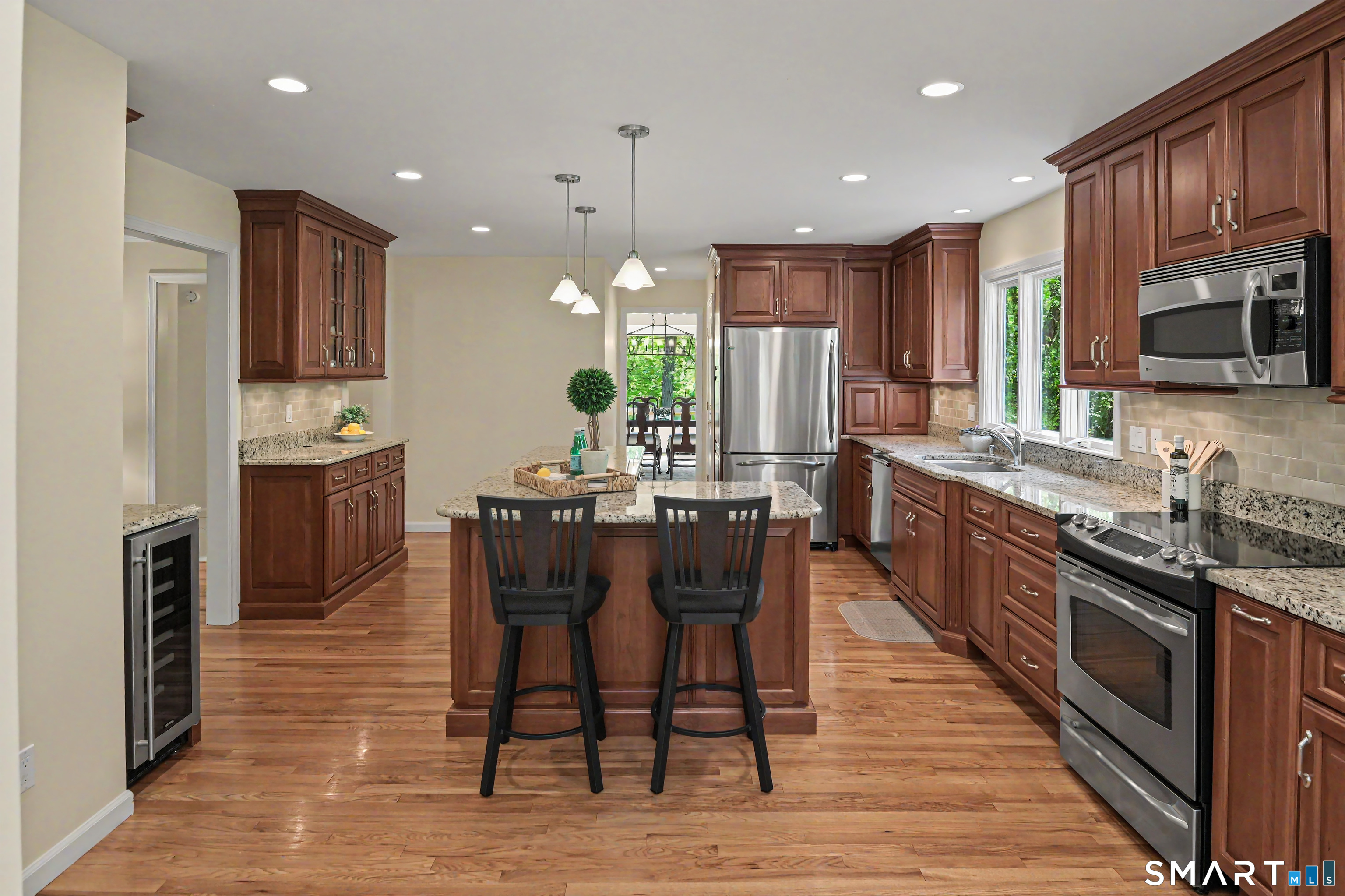 284 Keeler Drive Ridgefield, CT 06877 - Photo 12 of 40