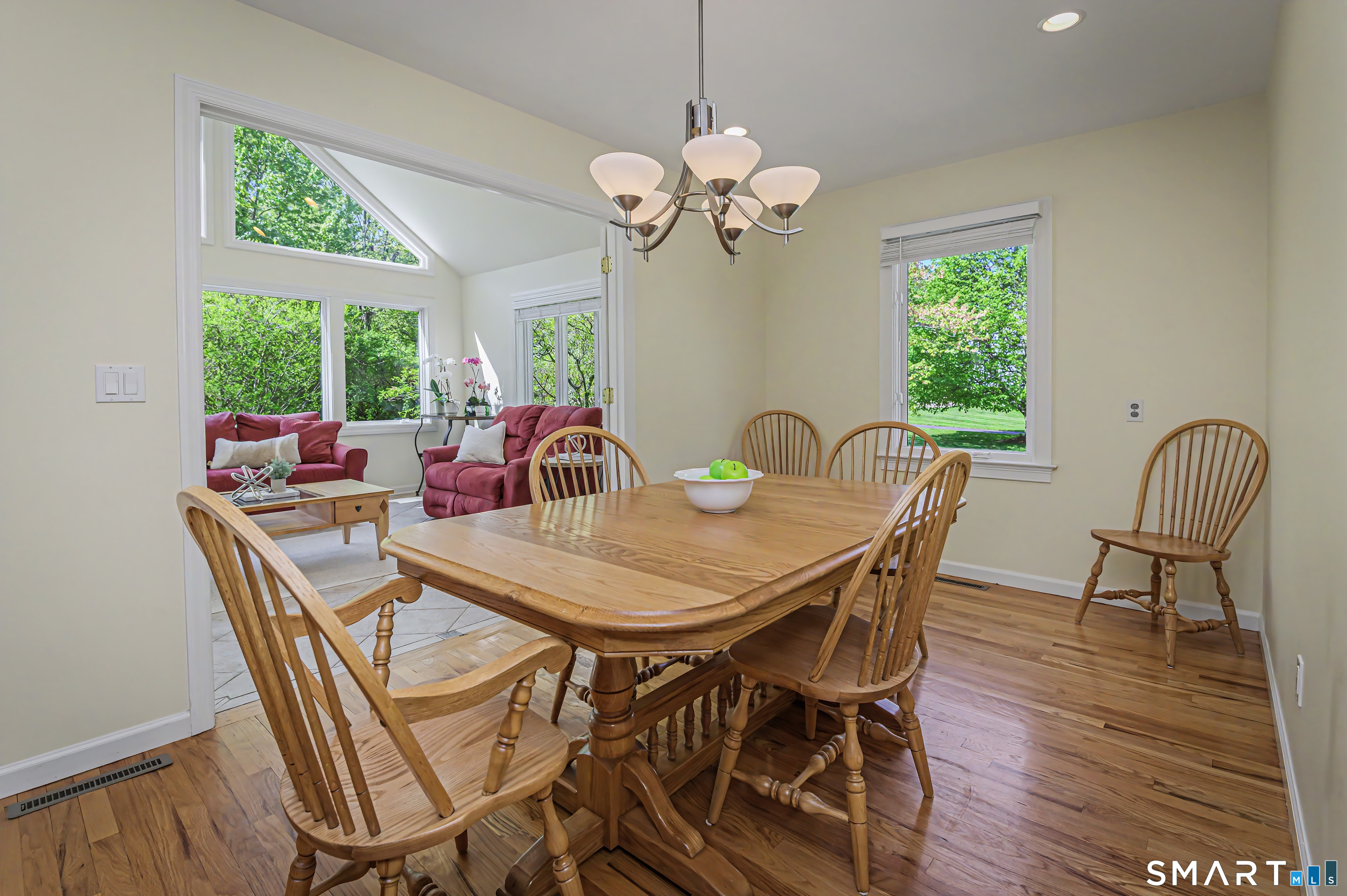 284 Keeler Drive Ridgefield, CT 06877 - Photo 13 of 40