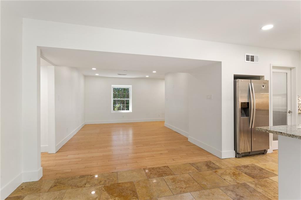 1261 Lavista Road Northeast, Unit C3 Atlanta, GA 30324 - Photo 9 of 34 a view of an empty room