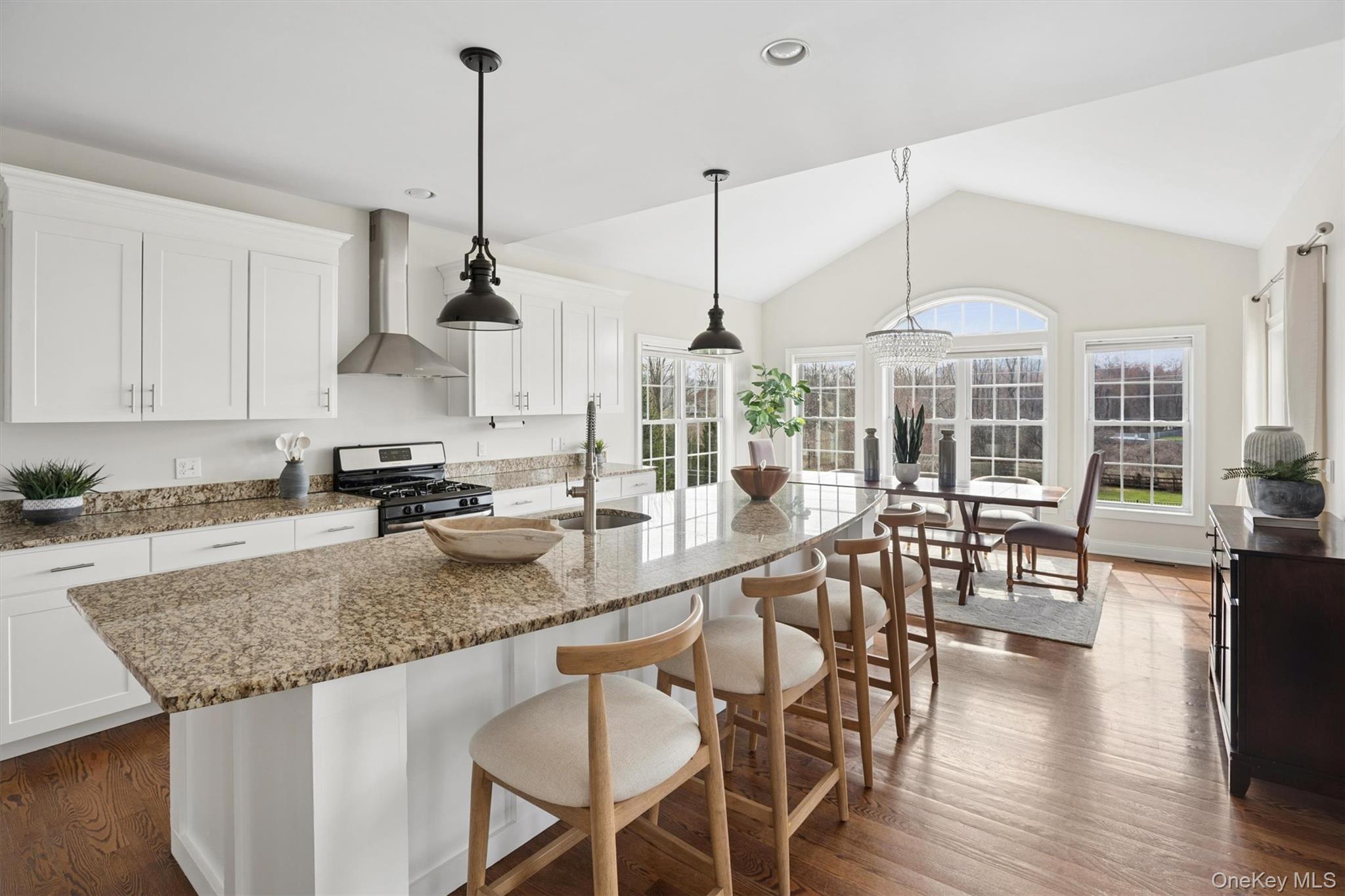 25 Roundhill Road Hopewell Junction, NY 12533 - Photo 11 of 36