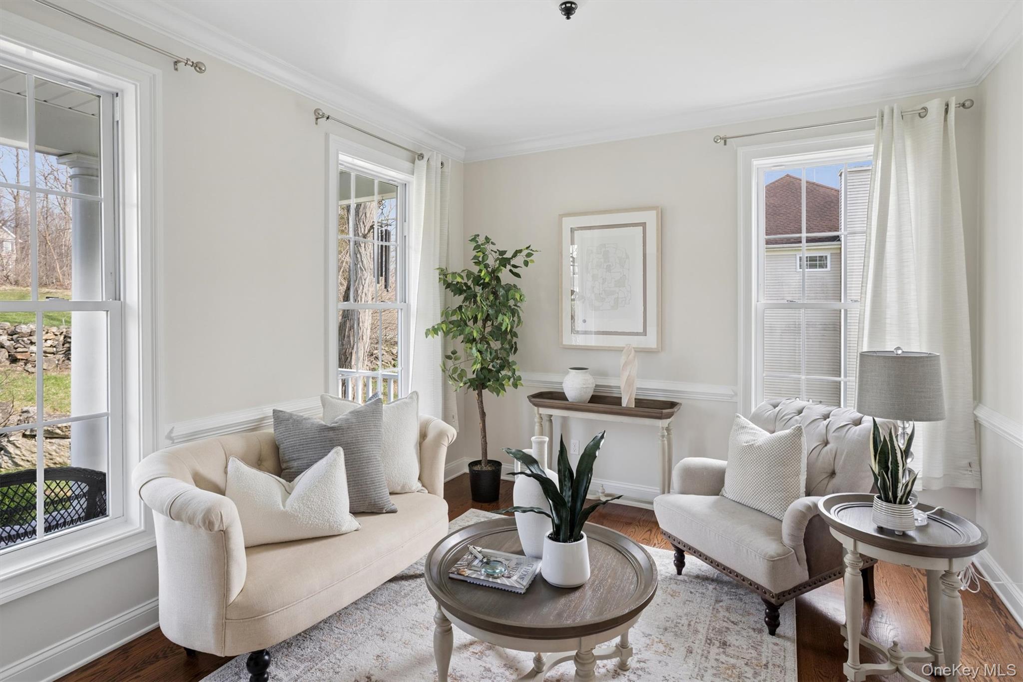 25 Roundhill Road Hopewell Junction, NY 12533 - Photo 5 of 36