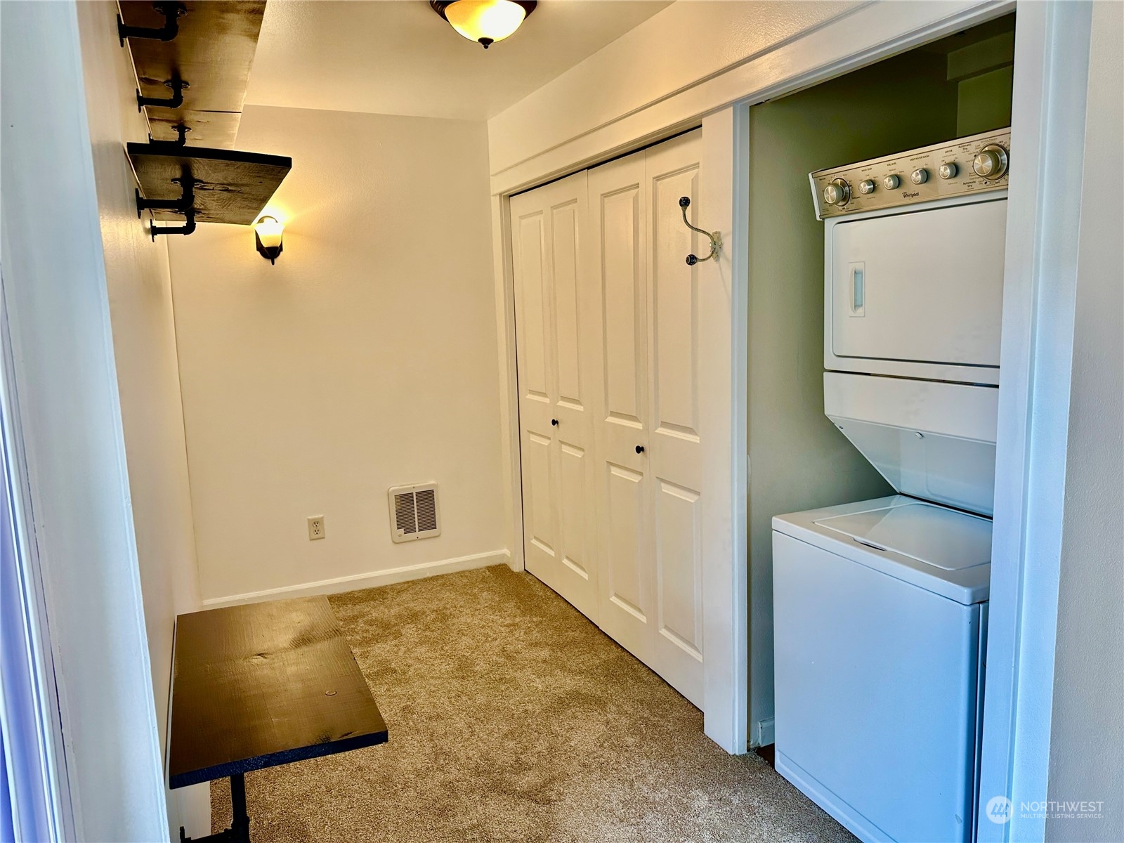 680 32nd Street, Unit C411 Bellingham, WA 98225 - Photo 13 of 27