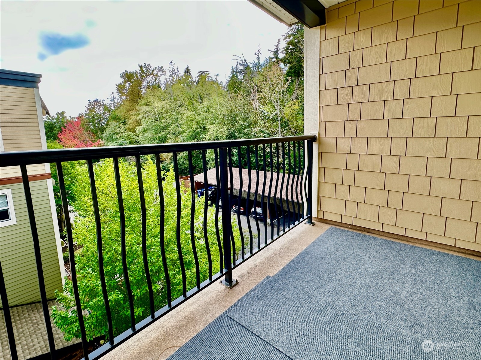 680 32nd Street, Unit C411 Bellingham, WA 98225 - Photo 23 of 27