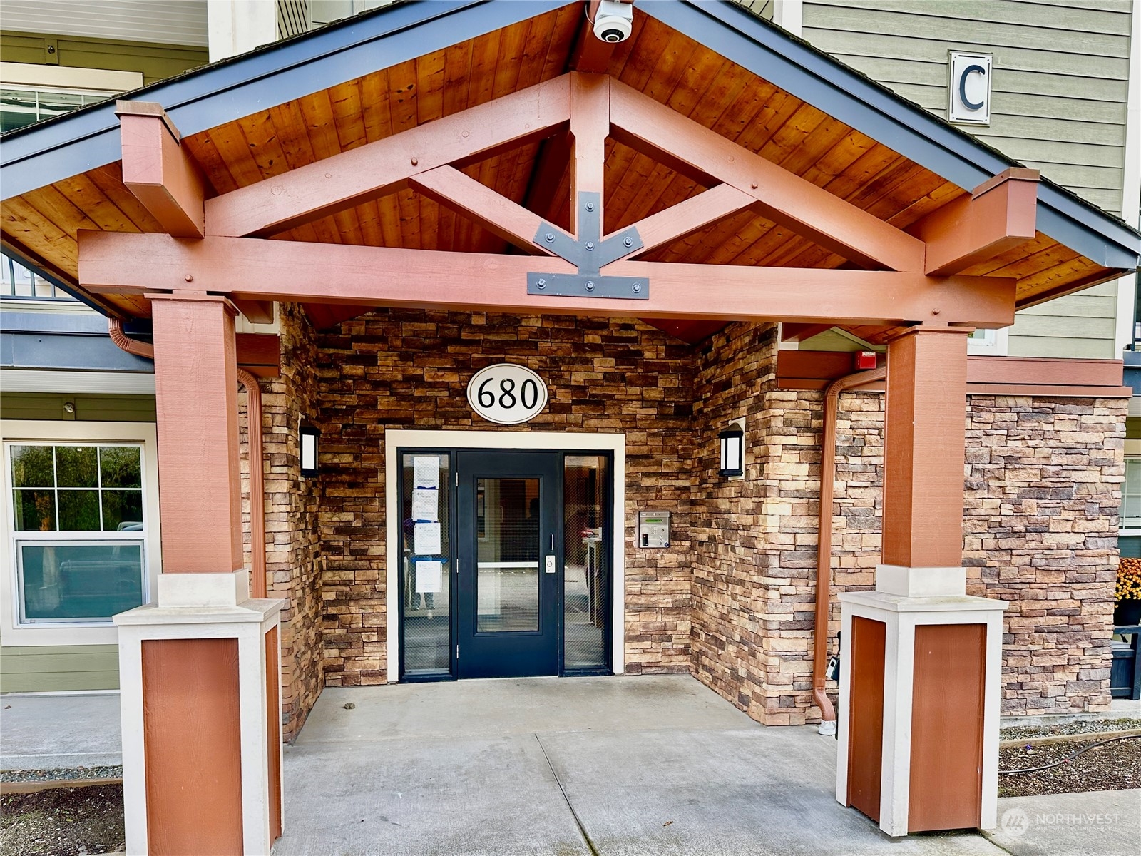 680 32nd Street, Unit C411 Bellingham, WA 98225 - Photo 27 of 27