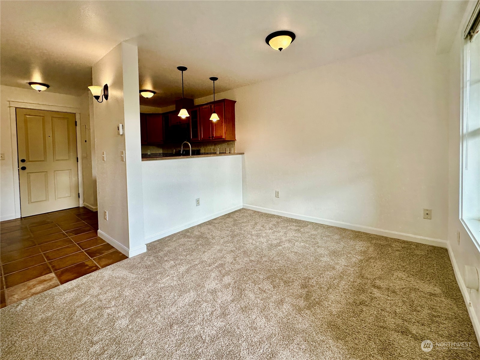 680 32nd Street, Unit C411 Bellingham, WA 98225 - Photo 6 of 27