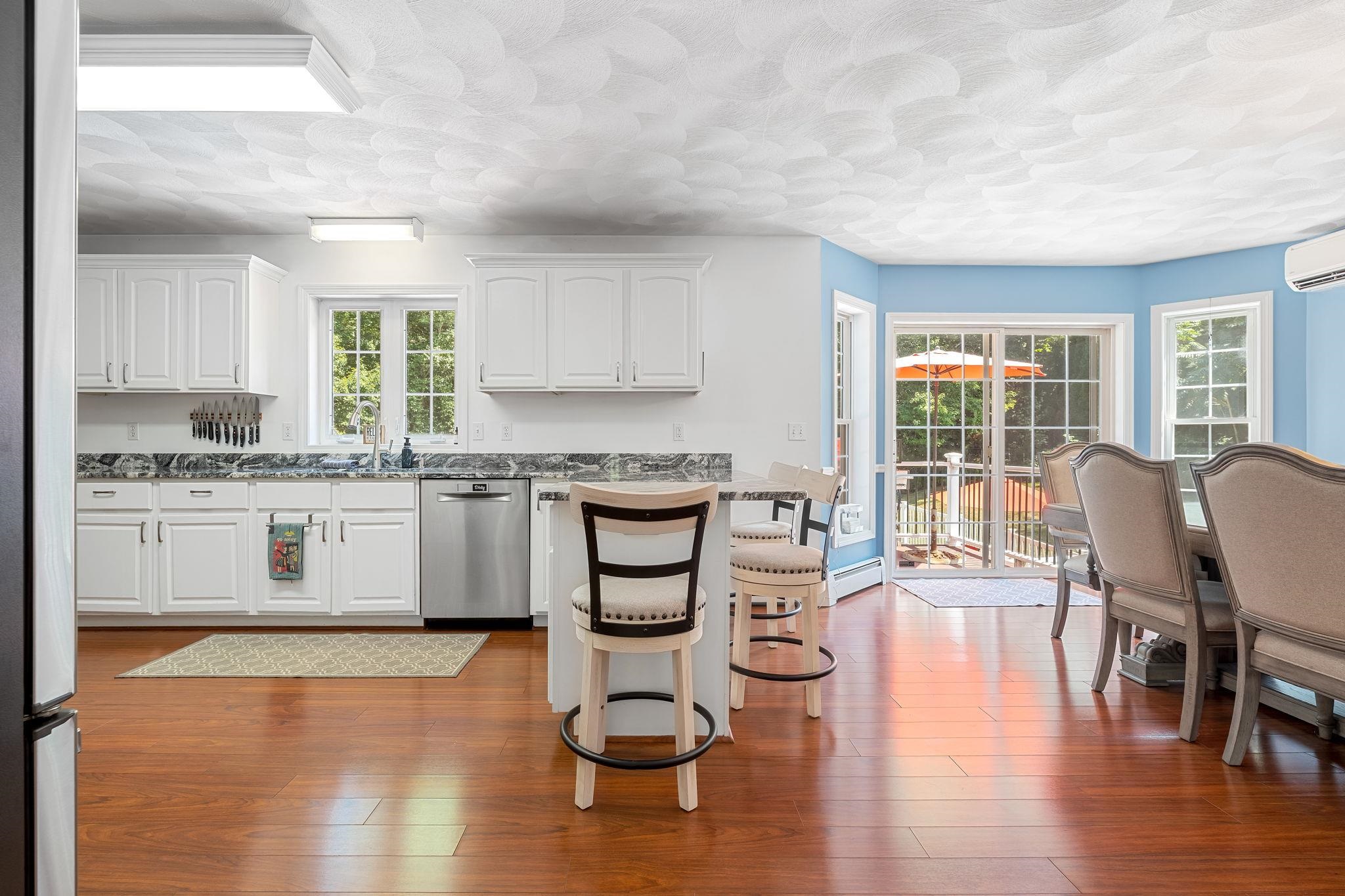 150 Kendall Pond Road Windham, NH 03087 - Photo 15 of 44