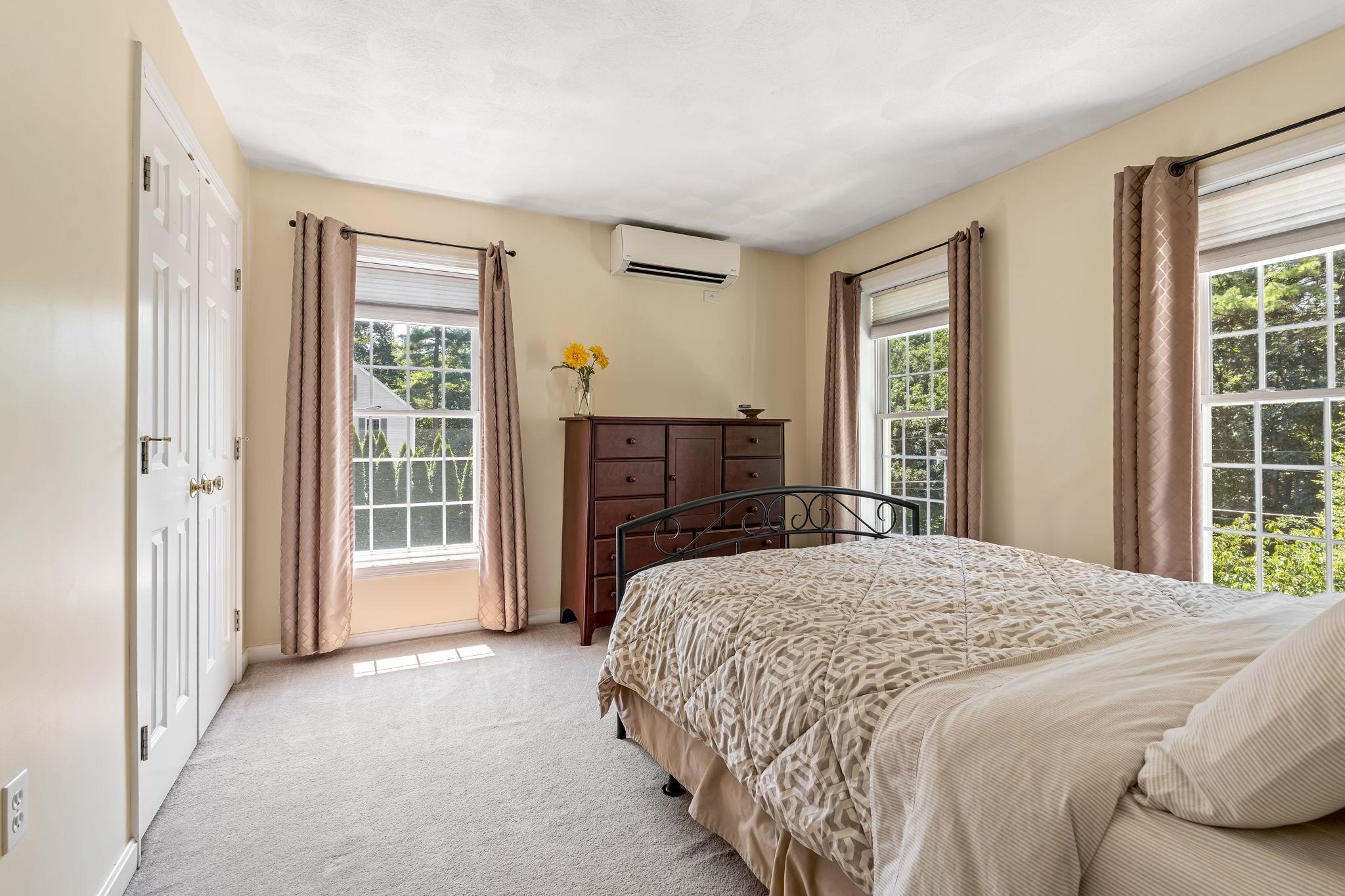 150 Kendall Pond Road Windham, NH 03087 - Photo 25 of 44