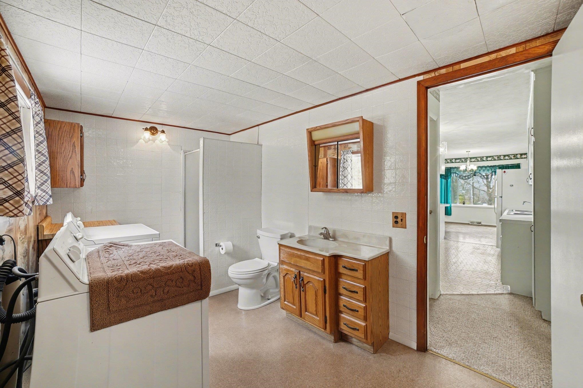 7495 McBride's Road Edmore, MI 48829 - Photo 21 of 38