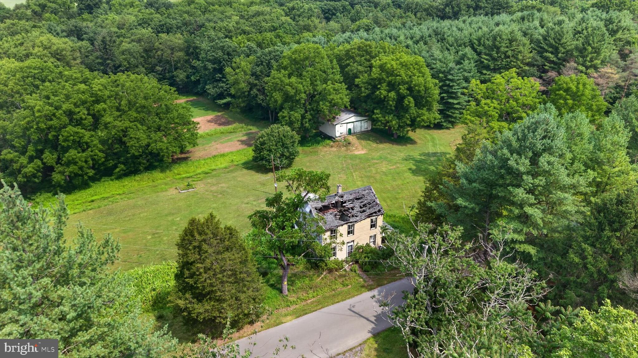 4144 Back Road Halifax, PA 17032 - Photo 8 of 31 Gallery Image 8