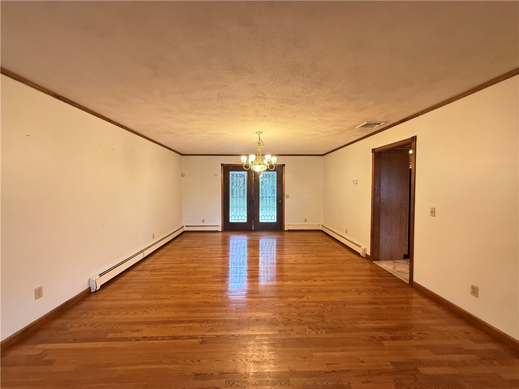 161 Council Rock Road Cranston, RI 02921 - Photo 10 of 31
