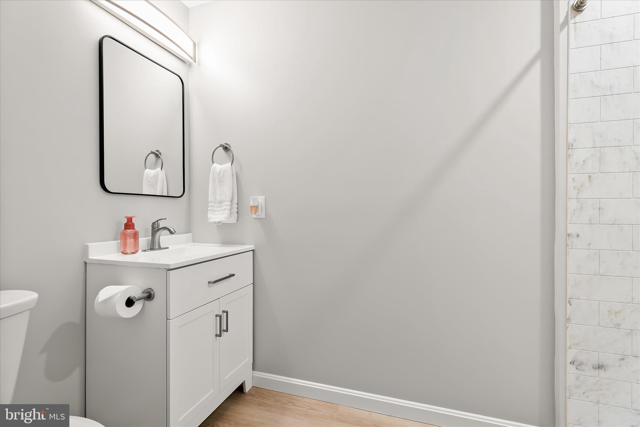 5 Gunfalls Garth Nottingham, MD 21236 - Photo 29 of 39 Second Bathroom