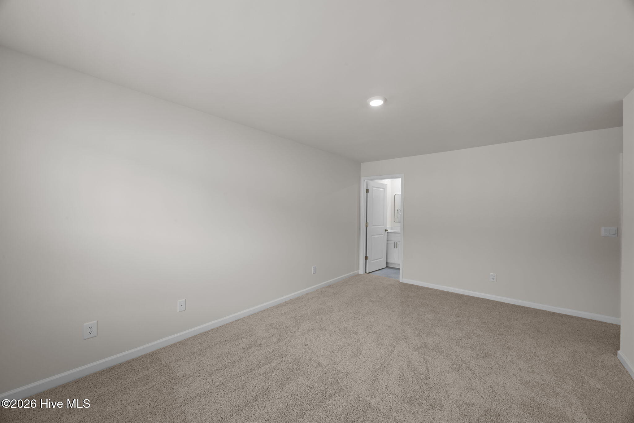 2023 Clock Road New Bern, NC 28562 - Photo 13 of 43 20-web-or-mls-0C0A3304