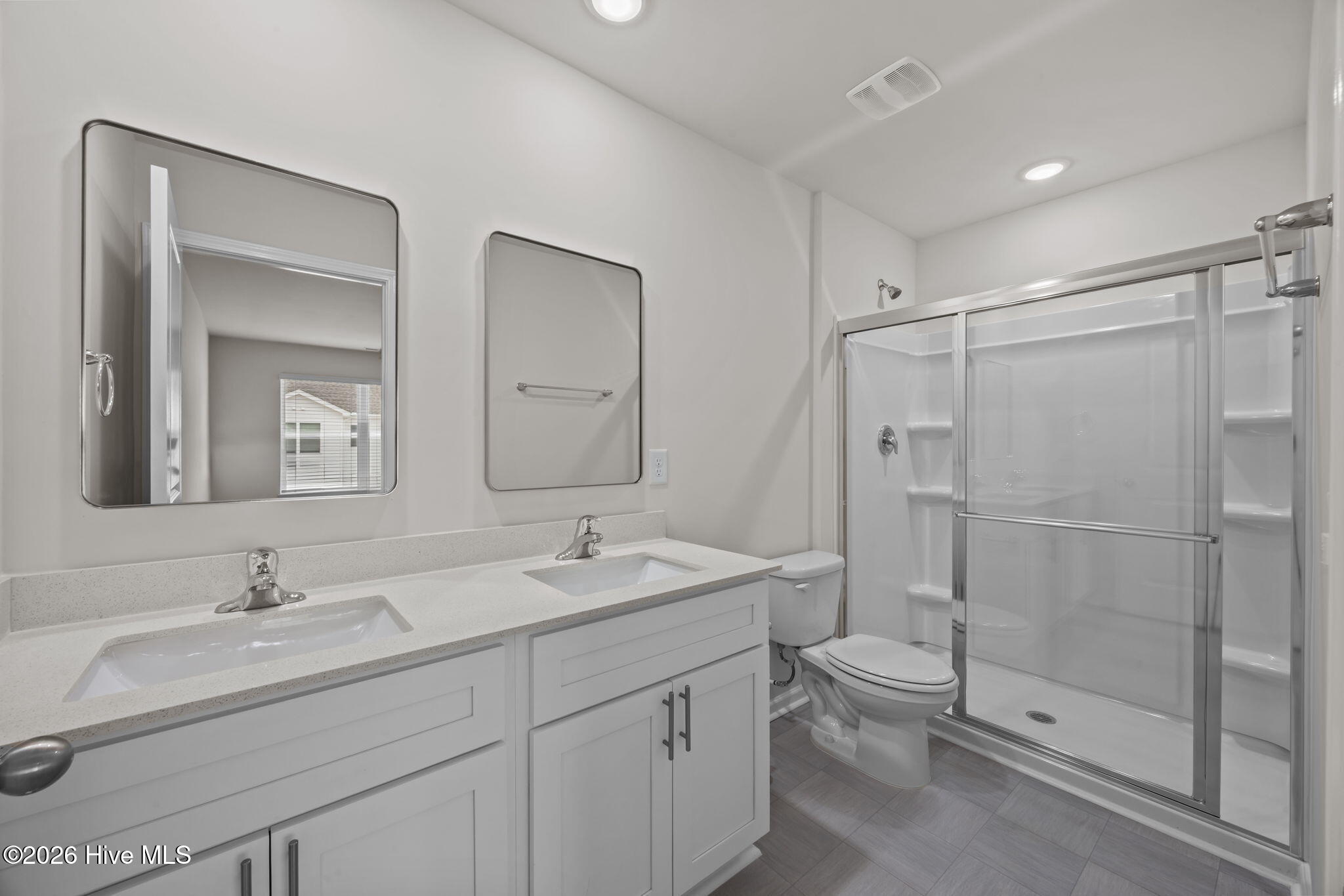 2023 Clock Road New Bern, NC 28562 - Photo 17 of 43 24-web-or-mls-0C0A3316