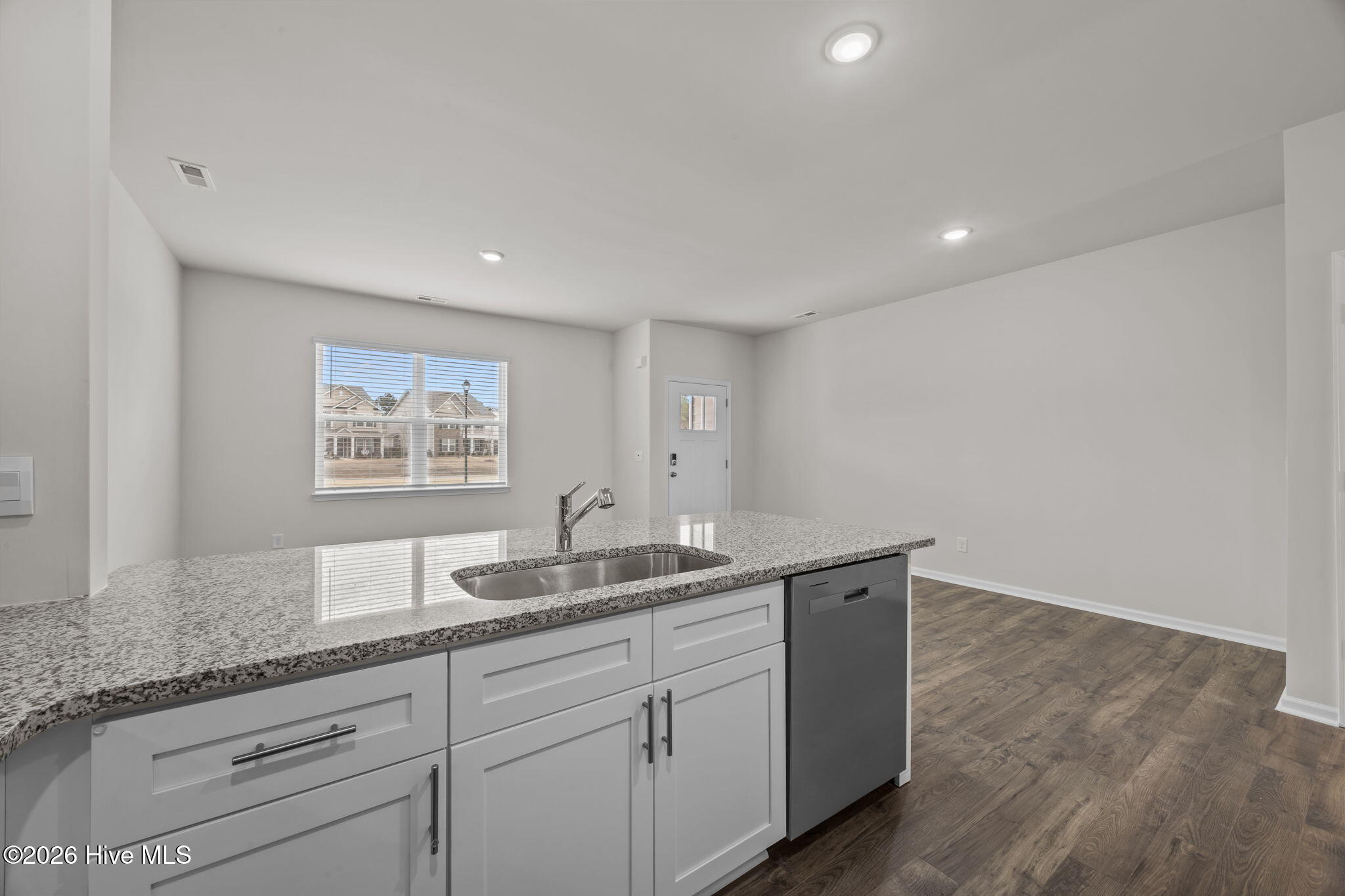 2023 Clock Road New Bern, NC 28562 - Photo 9 of 43 14-web-or-mls-0C0A3286