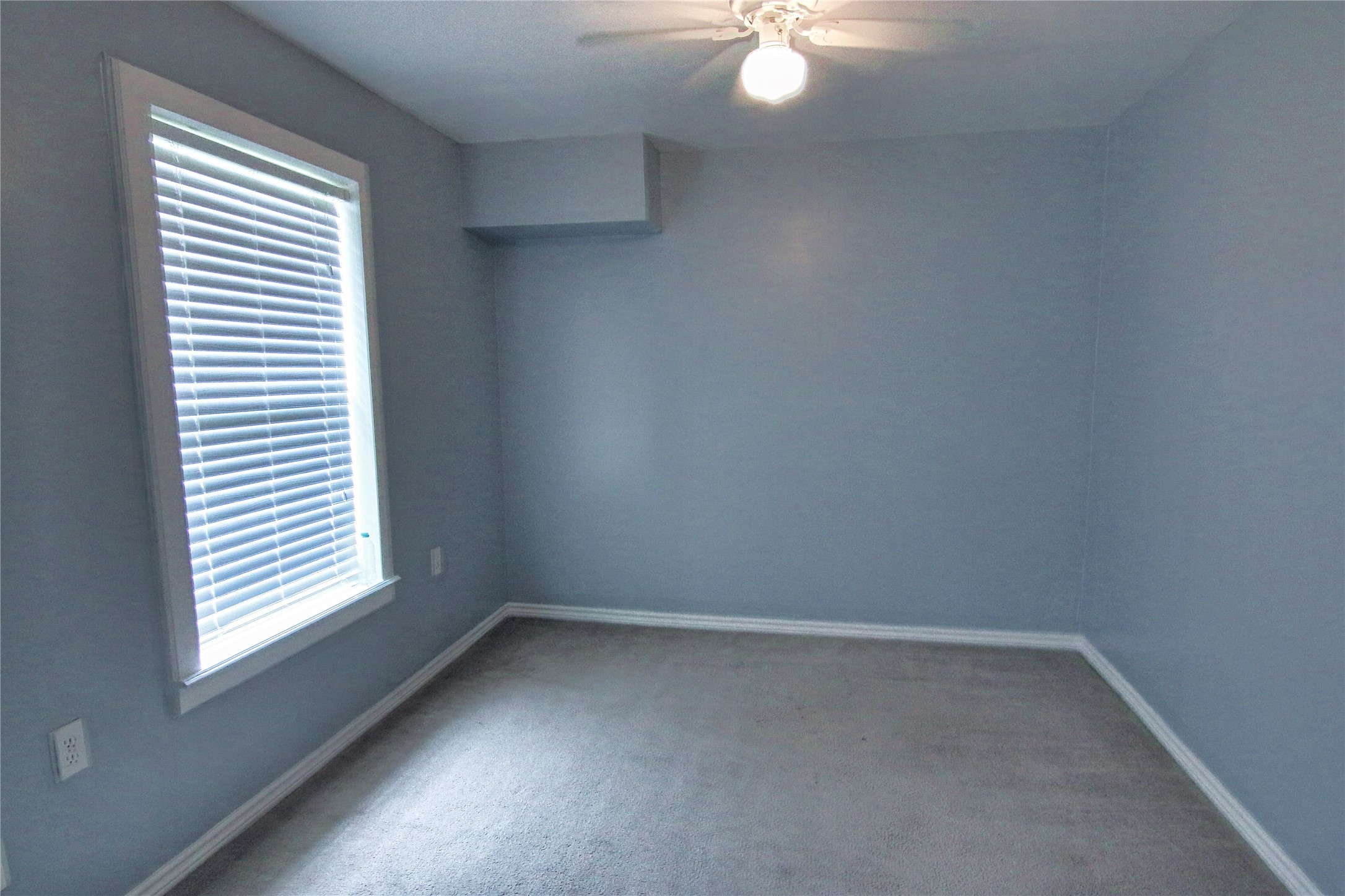 15114 Firetower Road Conroe, TX 77306 - Photo 3 of 17 Gallery Image 3