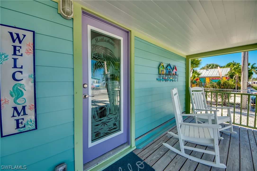4697 Pine Island Road Matlacha, FL 33993 - Photo 3 of 37 Gallery Image 3