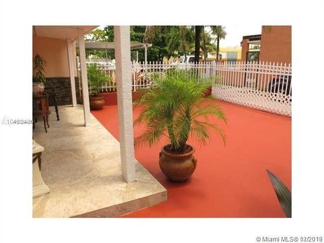 636 Northwest 11th Street, Unit 636 Miami, FL 33136 - Photo 6 of 6