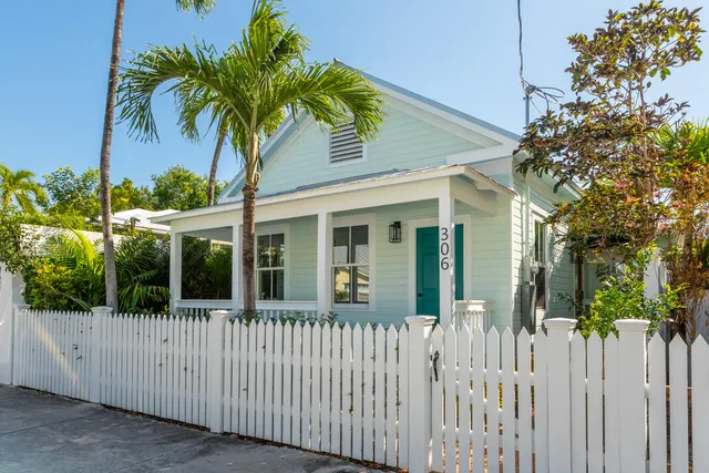 $1,799,000 | 306 Truman Avenue, Key West, FL 33040