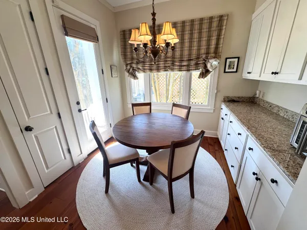 $795,000 | 16 Parker Lndg Drive, Dundee, MS 38626