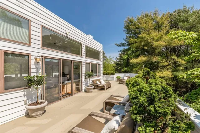 $45,000 | 10 Scotch Mist Lane, Southampton, NY 11968