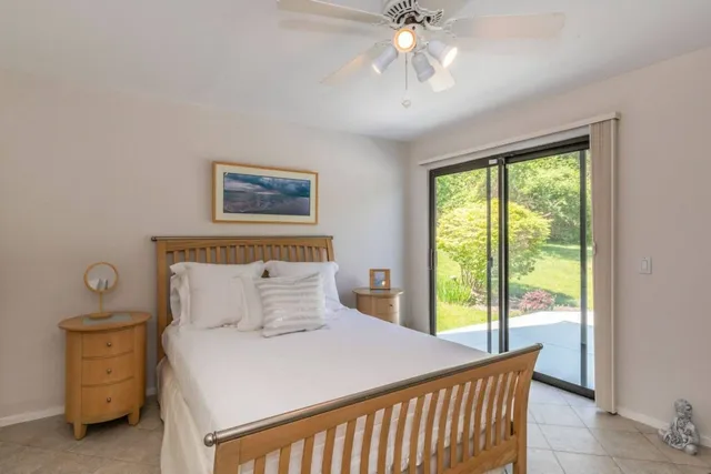 $45,000 | 10 Scotch Mist Lane, Southampton, NY 11968