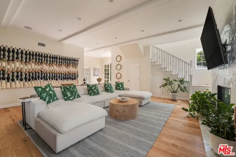 $3,995,000 | 10596 Cushdon Avenue, Los Angeles, CA 90064