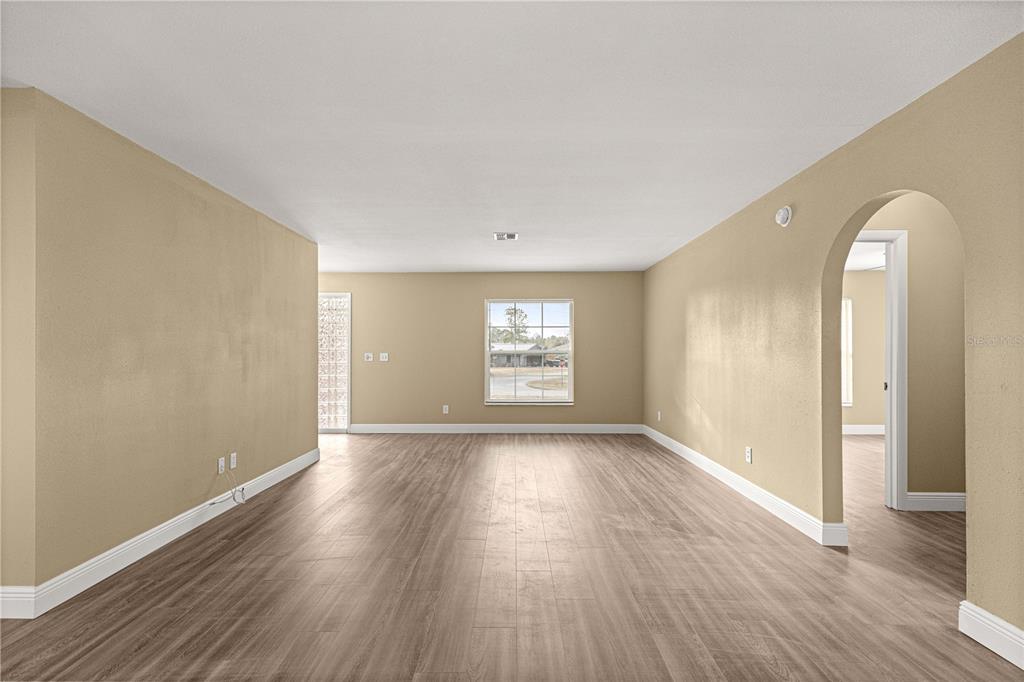 16051 Southwest 52nd Ave Road Ocala, FL 34473 - Photo 9 of 62 Gallery Image 9