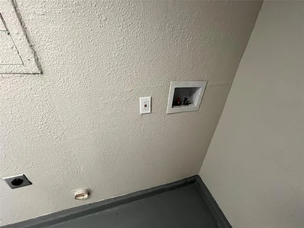 $1,850 | 822 Piedmont Drive, Garland, TX 75040