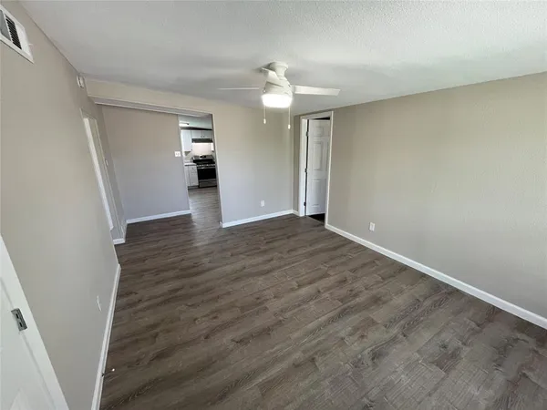 $1,850 | 822 Piedmont Drive, Garland, TX 75040