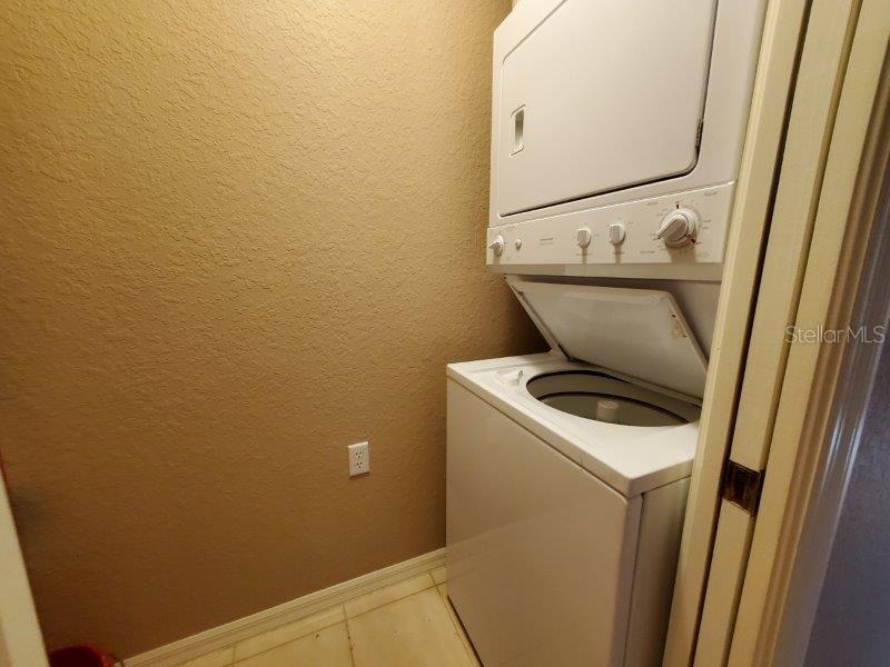255 West End Drive, Unit 4302 Punta Gorda, FL 33950 - Photo 13 of 27 a bathroom with a sink and a mirror