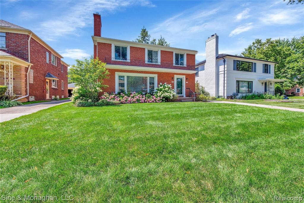 791 Harcourt Road Grosse Pointe, MI 48230 - Photo 38 of 40