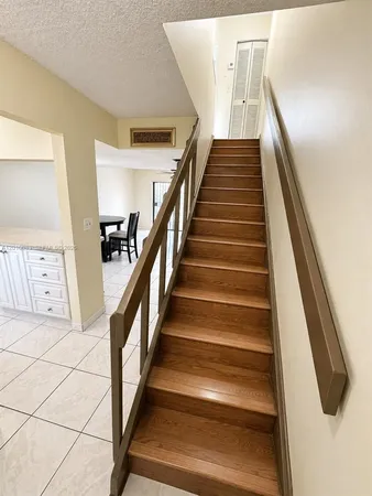 $250,000 | 2260 West 53rd Place, Unit 7, Hialeah, FL 33016