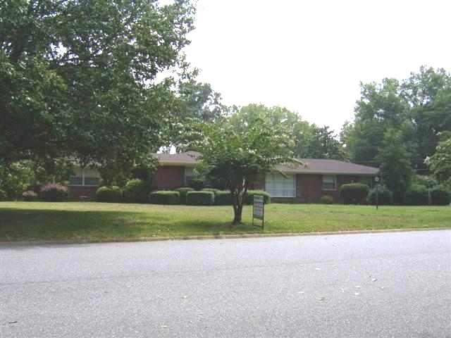 200 Lancaster Drive Anderson, SC 29621 - Photo 2 of 16