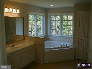 175 Matsonford Road, Unit 3 Conshohocken, PA 19428 - Photo 5 of 5 Gallery Image 5